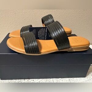 Andre Assous Nabila Crossband Sandal - NIB